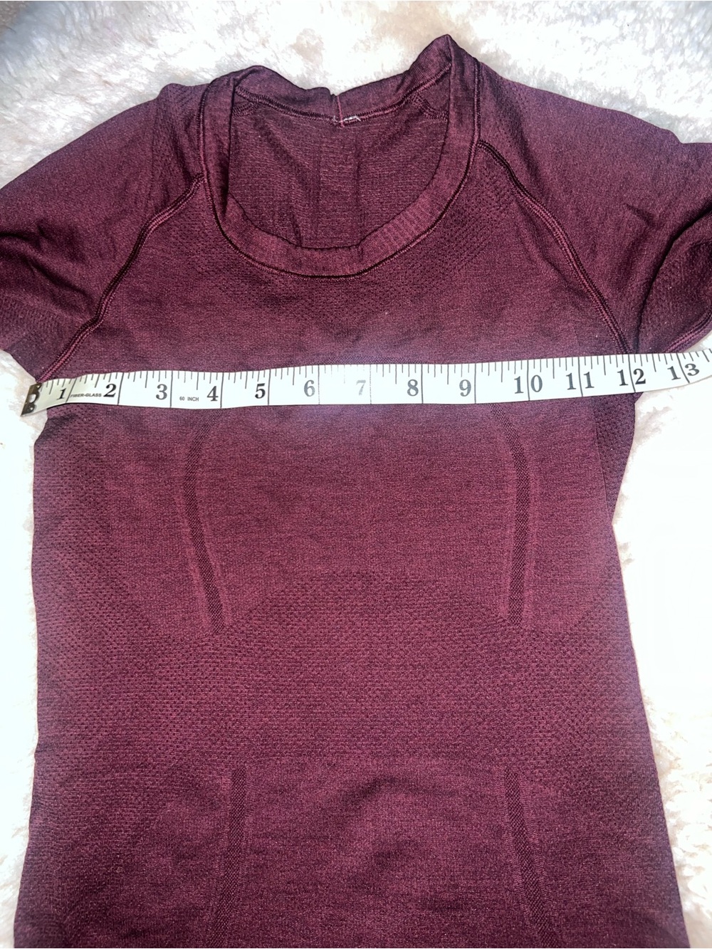 lululemon Swiftly Long Sleeve Seamless Top in Burgundy Damaged